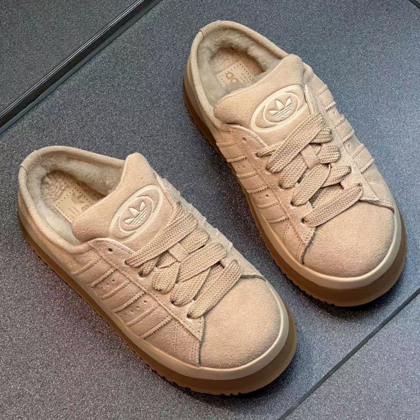 阿迪达斯三叶草女鞋休闲运动鞋