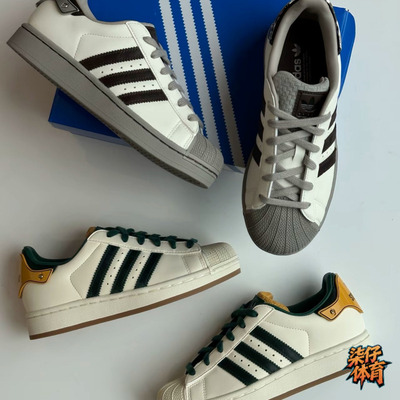 Adidas三叶草贝壳头休闲板鞋