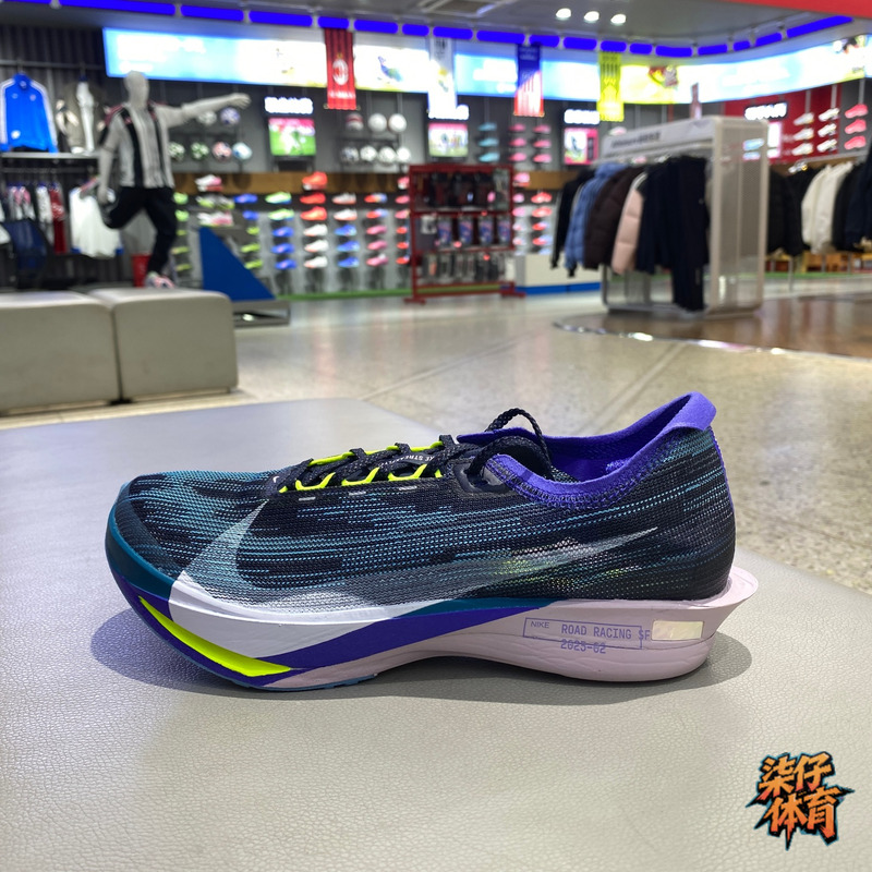 耐克男鞋ZOOMXSTREAKFLY2跑步