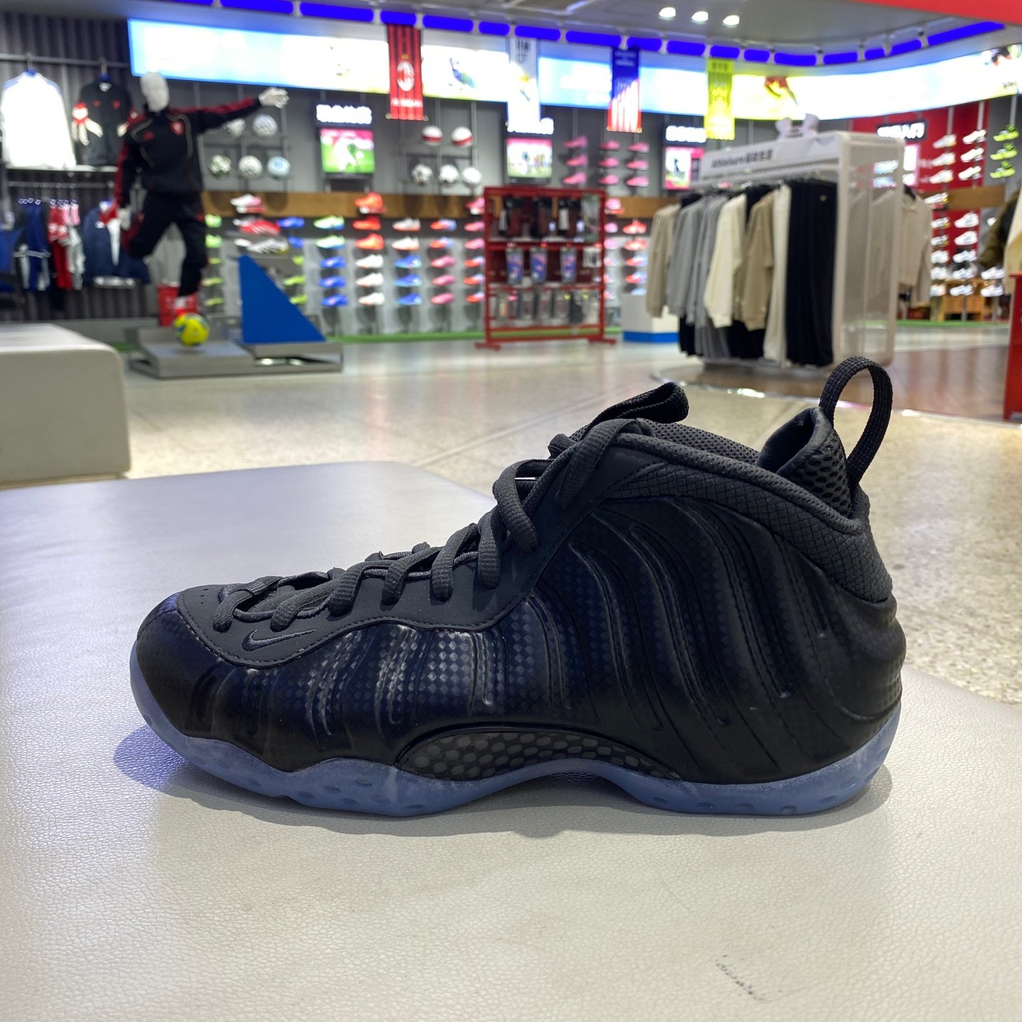 正品NIKE耐克男鞋黑武士喷泡休闲