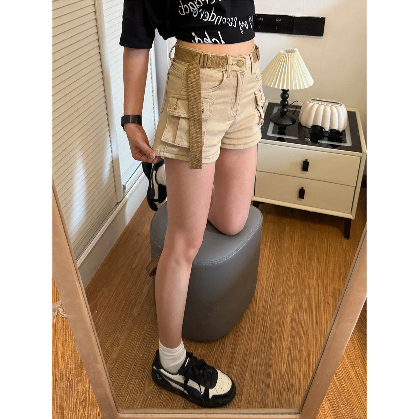 PMORH设计感美式卡其工装牛仔短裤女秋季新款高腰显瘦包臀热裤子