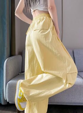 黄色速干工装裤女夏季薄款2026新款冰丝登山百搭潮流运动伞兵裤子