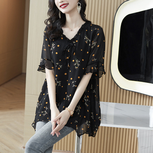碎花雪纺衫 小衫 女夏2025新款 宽松遮肚上衣气质V领短袖 大码 中长款