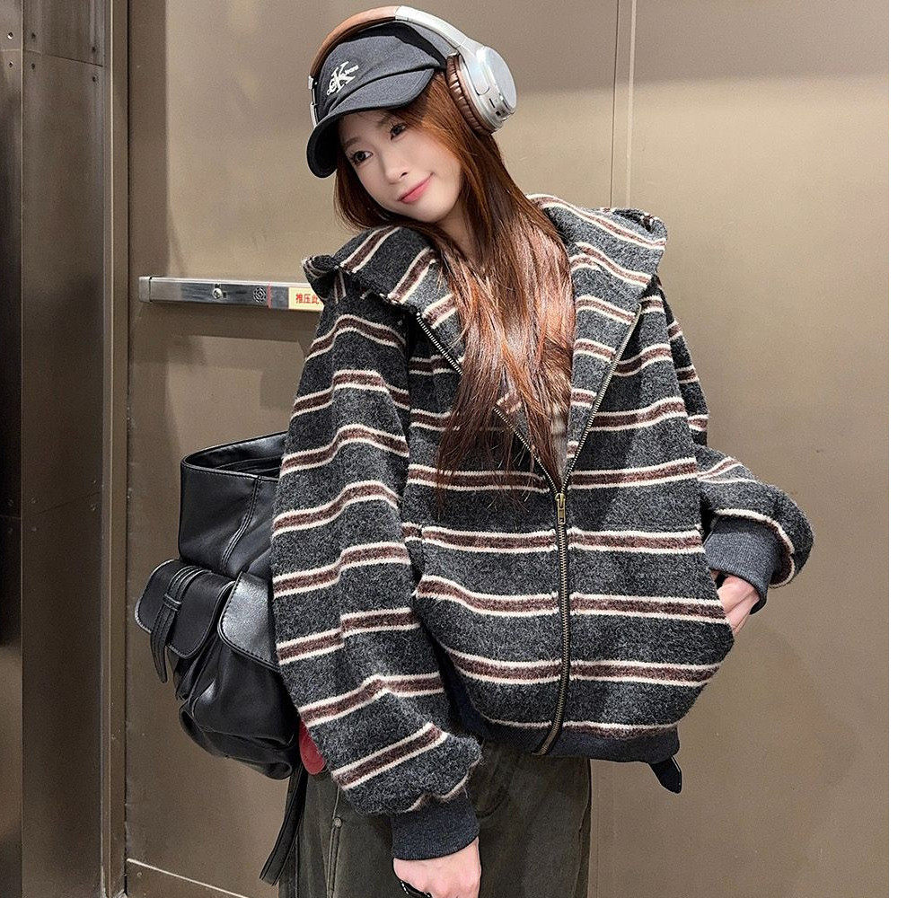 连帽长袖卫衣百搭宽松显瘦上衣女
