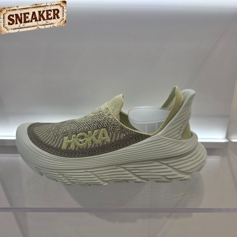 Hoka OneOne Restore TC男子透气抓地溯溪鞋凉鞋拖鞋1134532-CMMW