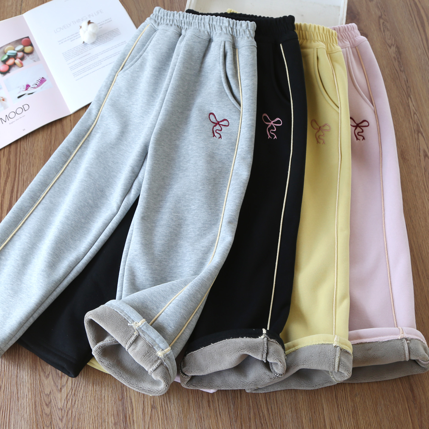 中大童冬季女童加厚撸猫绒直筒裤