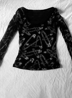 blouse新款韩式拼接假两件t恤单排扣复古辣妹风格子女式衬衫上衣