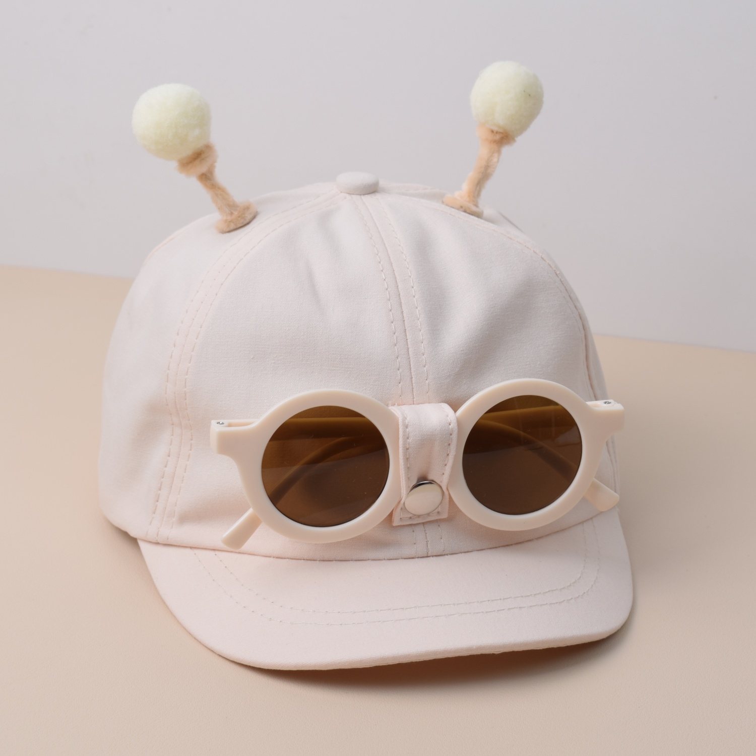 宝宝帽子春秋季棒球帽带墨镜男宝女宝太阳帽可爱婴幼儿童鸭舌帽萌