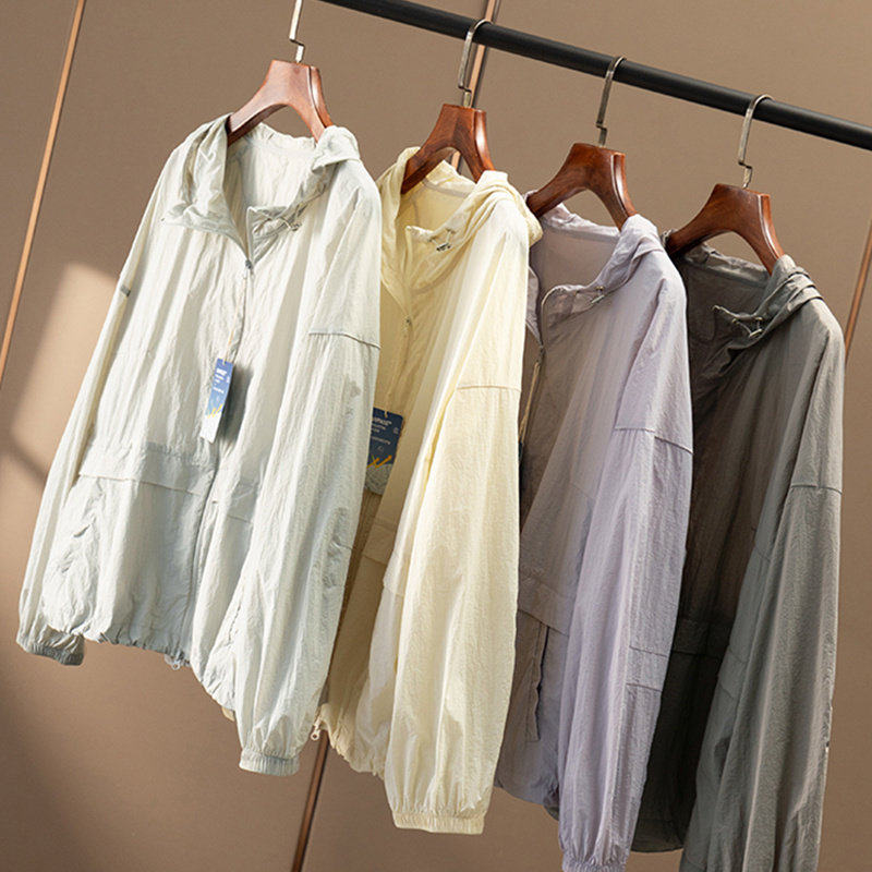 ￥329 秒！春天家 方便携带 原纱UPF50+防晒外套女13E0