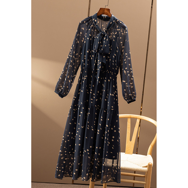 ￥399 秒！波点 法式印花雪纺系带领收腰连衣裙春天家女16B7