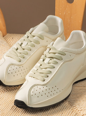 ￥399 秒！春天家 笈简复古舒适轻便牛皮厚底德训老爹鞋25I4