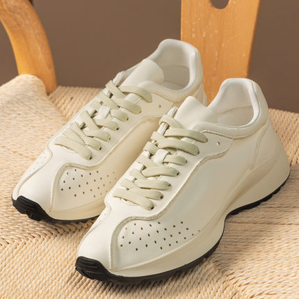 ￥399 秒！春天家 笈简复古舒适轻便牛皮厚底德训老爹鞋25I4