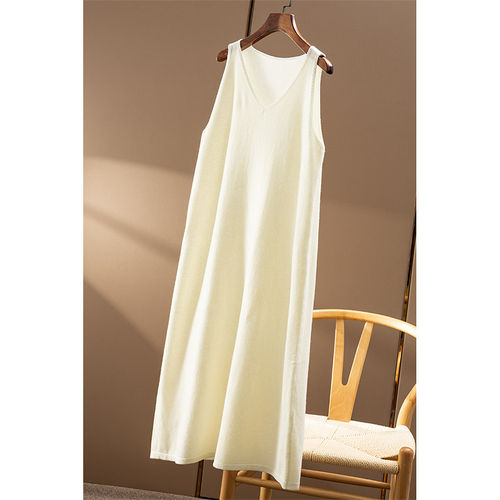 FF￥269 秒！春天家 优雅 100绵羊毛V领针织背心连衣裙女37E6