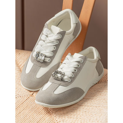 ￥369 秒！春天家 法柜R*V水钻方扣拼接牛反绒德训鞋女22I0