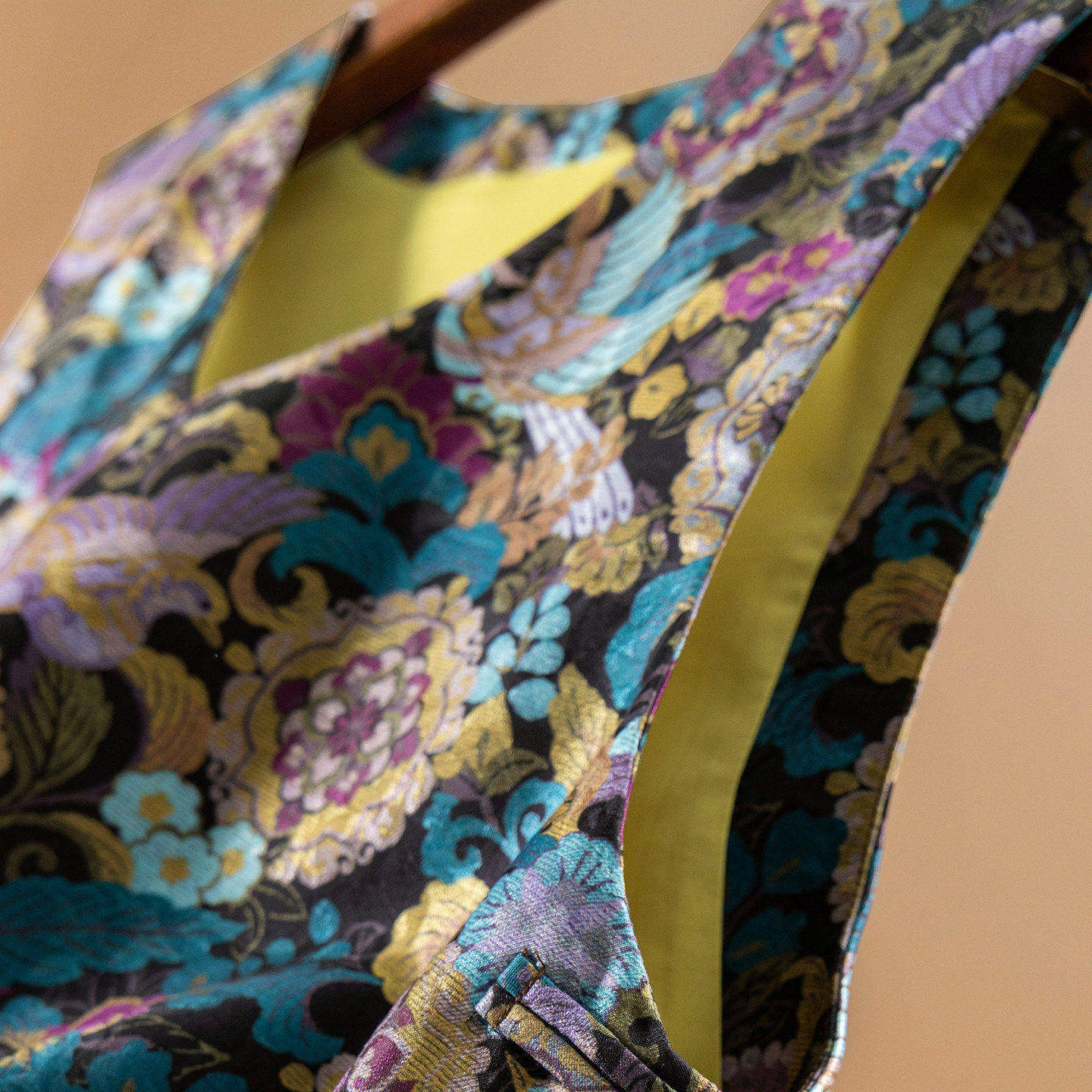 H春上7号 花鸟团花 日常新中式重工提花V领马甲外套D女84F9,女装/女士精品,马夹,淘宝优惠券,粉丝福利购,淘宝优惠卷