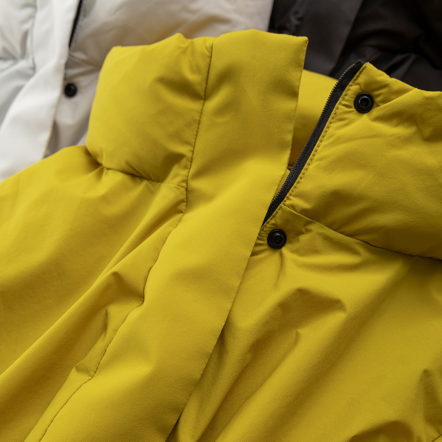 法G轻暖工装风90绒立领羽绒马甲