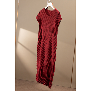 重工三宅年轮压褶包肩袖 ￥309 优雅 春天家 连衣裙女67C0 秒