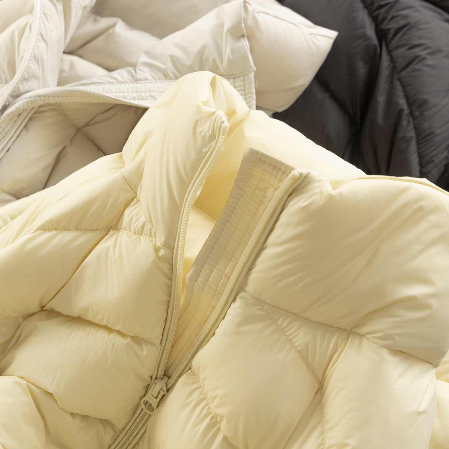 法G小泡芙90绒立领羽绒服短外套