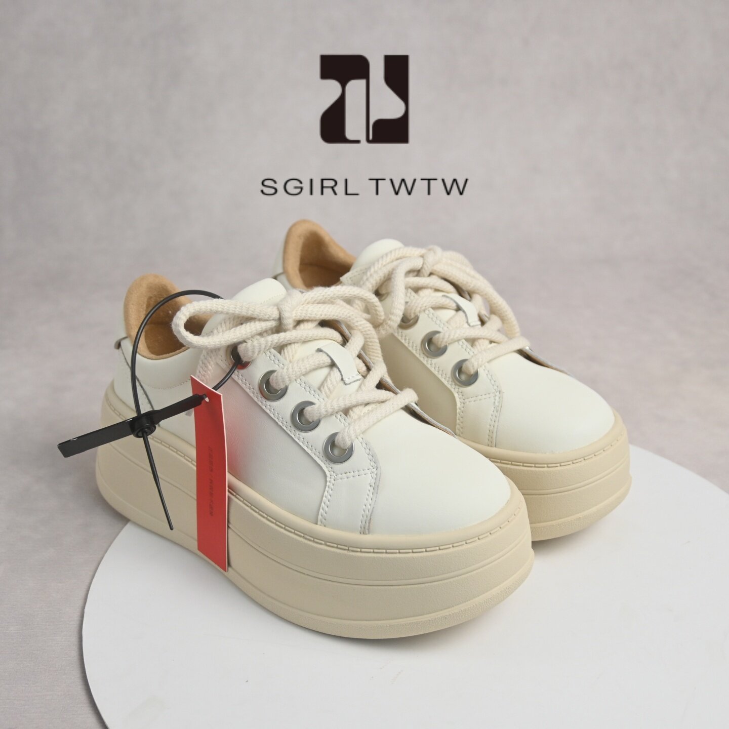 SGIRLTWTW日系厚底小白鞋