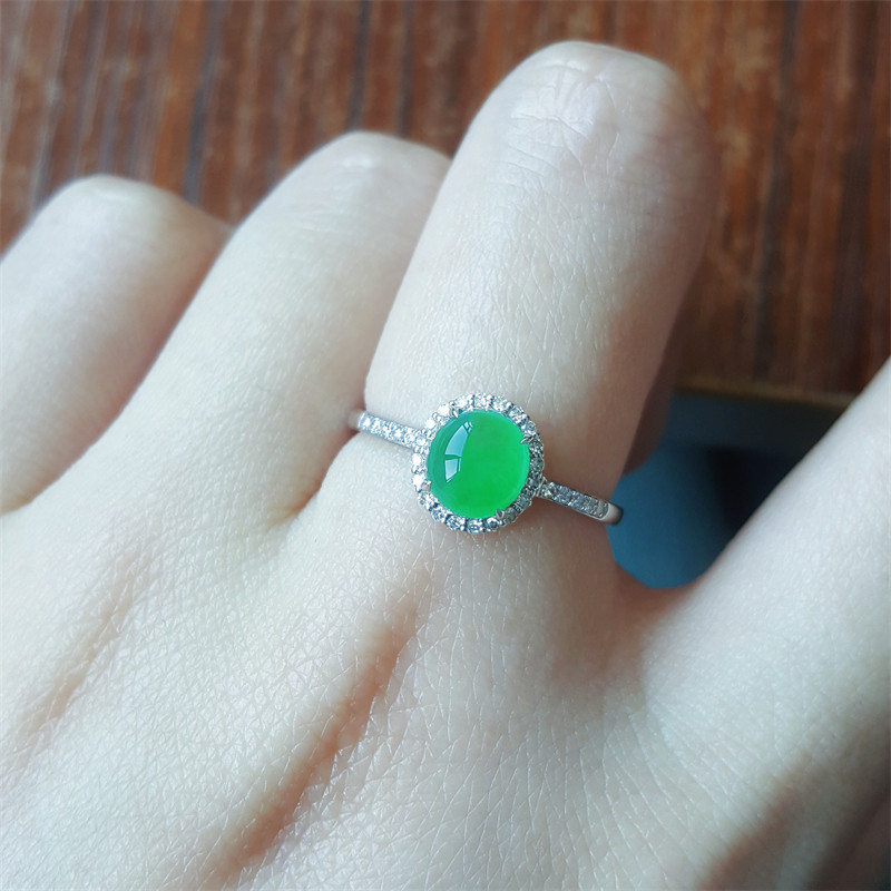 缅甸翡翠戒指冰种翡翠18k金戒指
