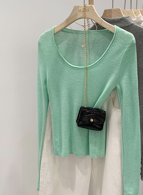 韩系薄荷绿U领修身长袖T恤女早春薄款内搭打底衫秋季高弹柔软上衣