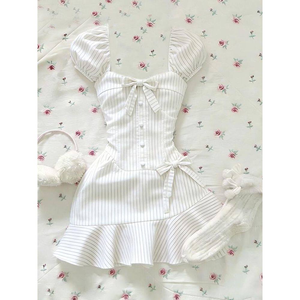 风琴少女 古着A字短裙小众设计感白色条纹方领收腰连衣裙小清新女