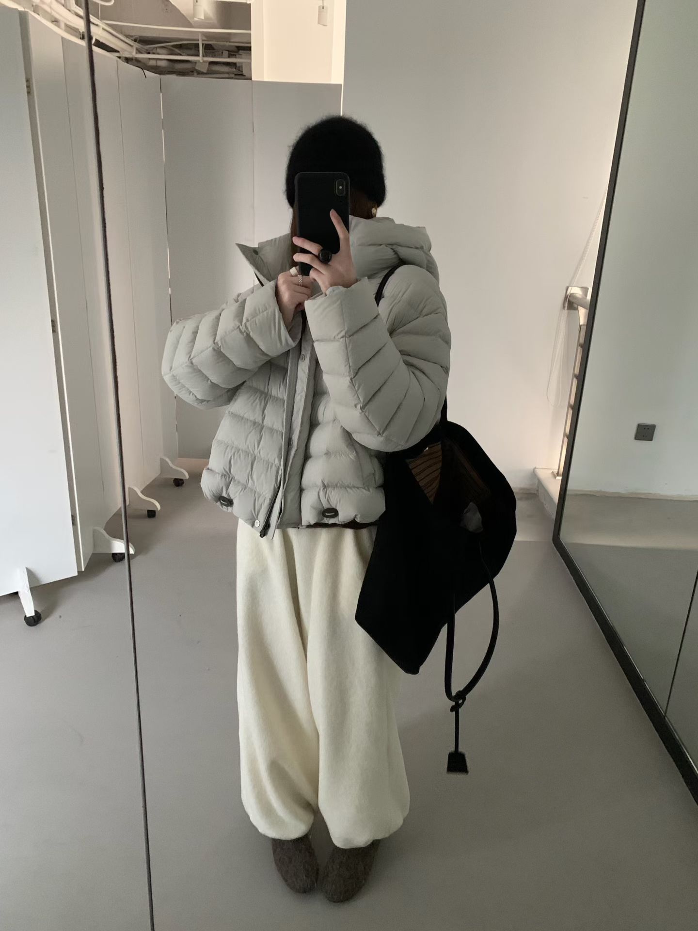 韩国东大门时尚高级感羽绒服