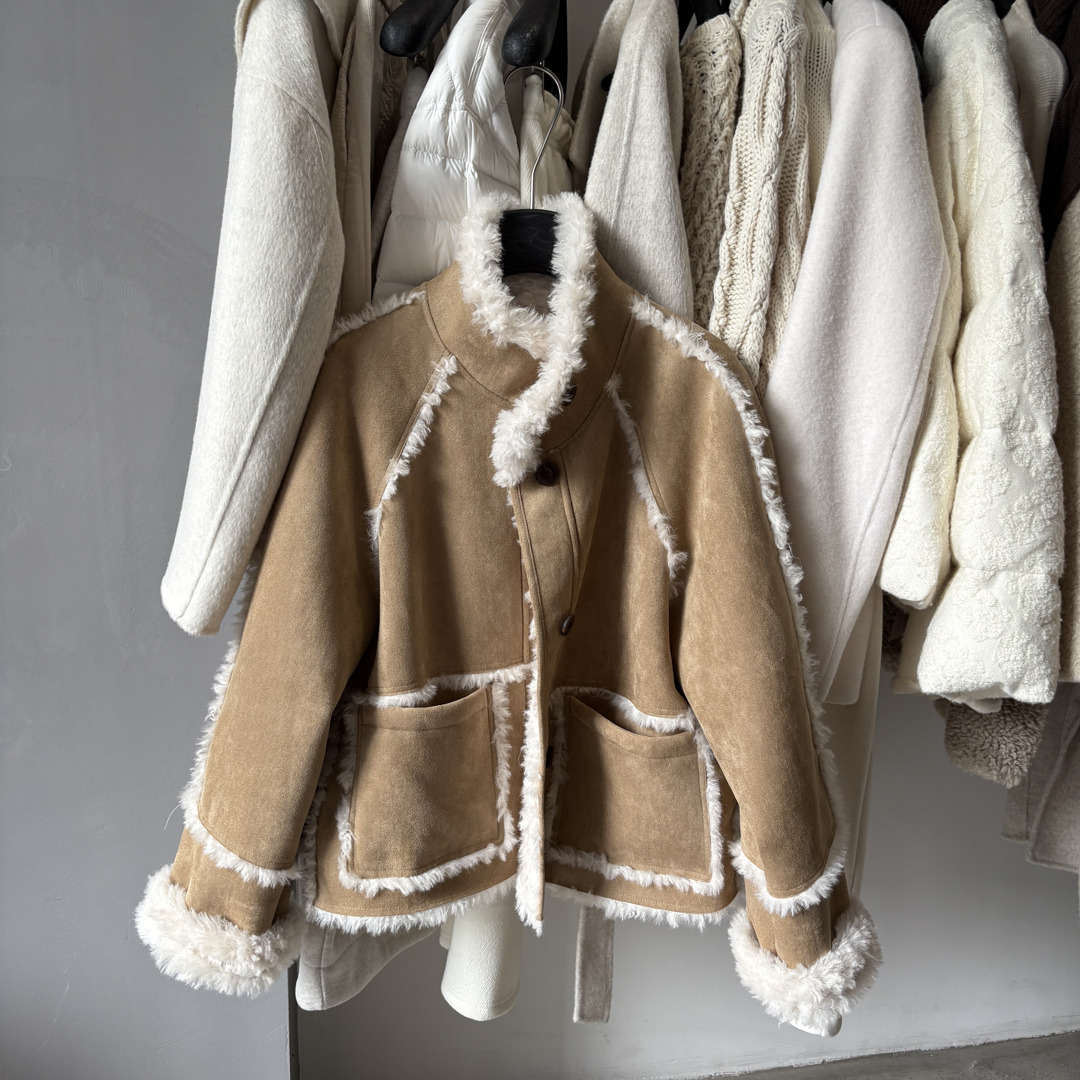 韩国东大门麂皮绒皮毛一体加厚款机车服羊羔毛外套女秋冬立领夹克