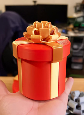 跨境新品Nested Screw Gift Box 嵌套螺丝礼物盒3D打印恶作剧礼盒
