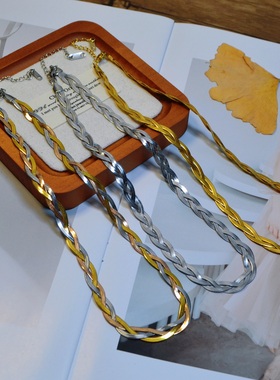 胡杏儿同款麻花钛钢锁骨链女时尚潮流短款项链百搭蛇骨链保色饰品