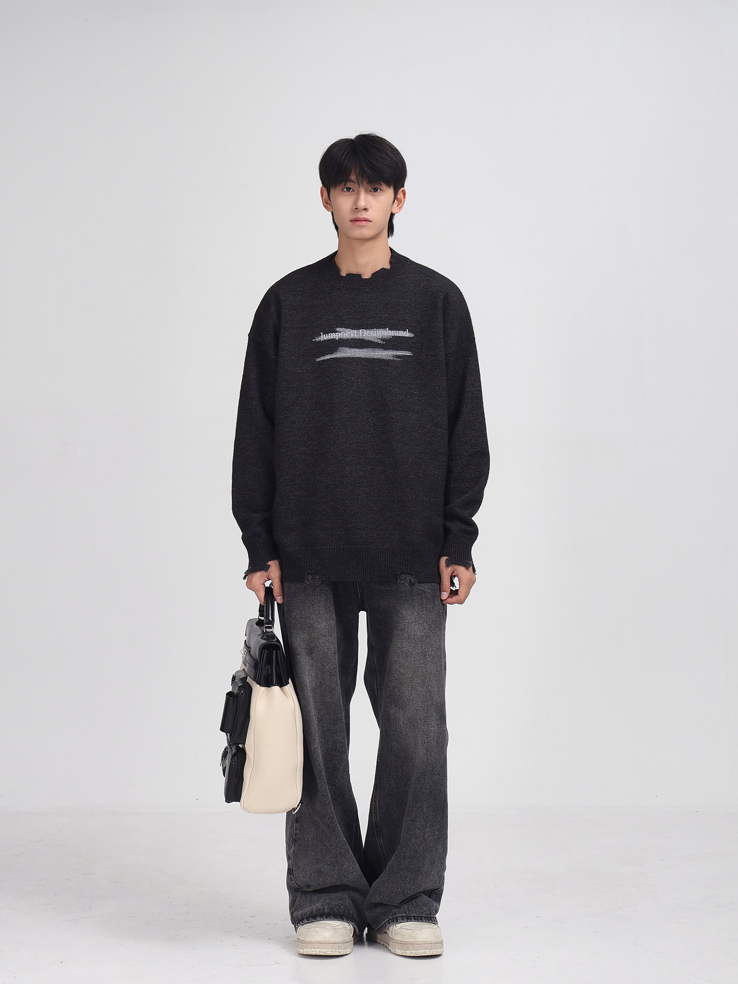 JUMPNEXT 중국 유행 아메리칸 스타일 안감 인쇄 라운드 넥 홀 스웨터 남성과 여성을위한 유행 브랜드 느슨한 니트 스웨터 탑