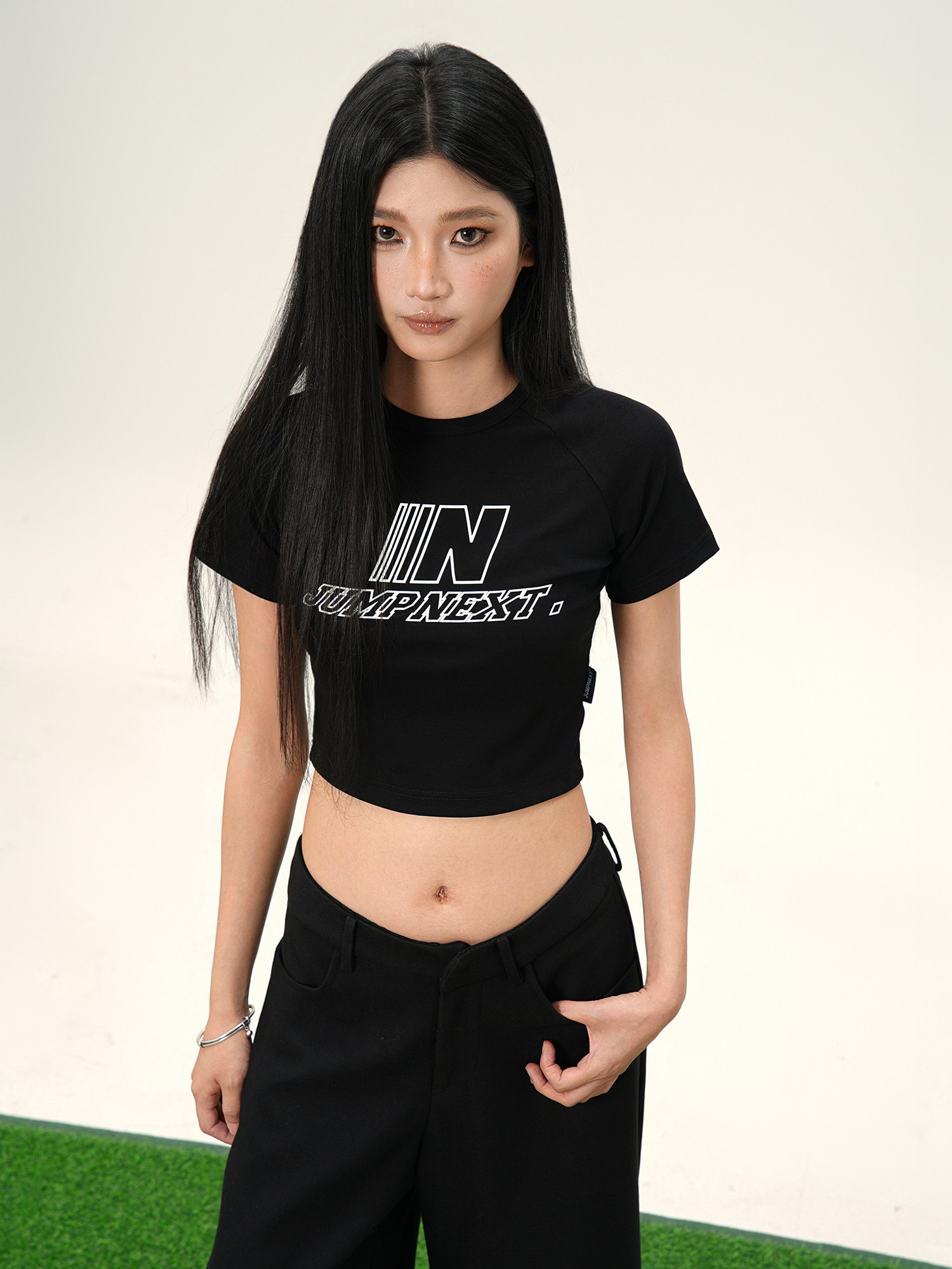 JUMPNEXTN字印花基础修身T