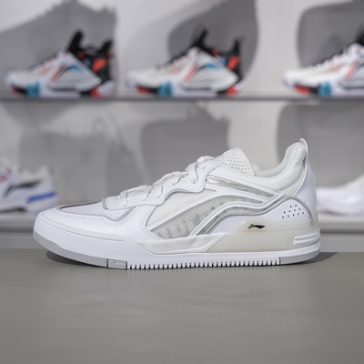 李宁防滑男子系带休闲鞋