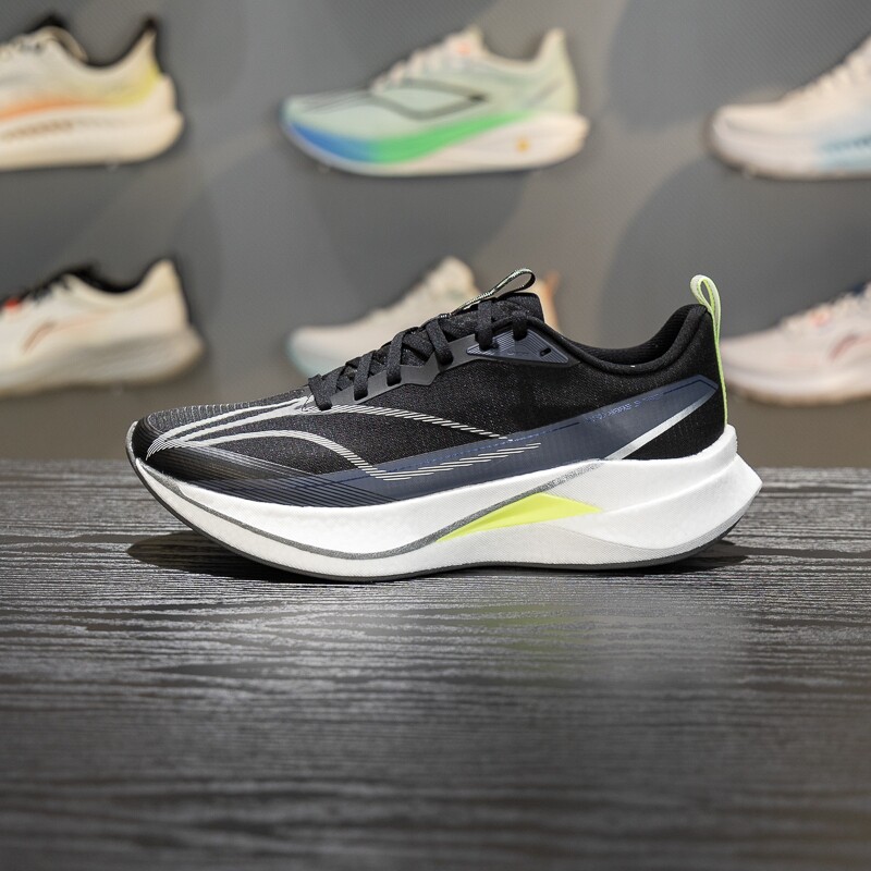李宁赤兔9 PRO跑步鞋男子2026新款轻量高回弹竞速训练跑鞋ARPW001