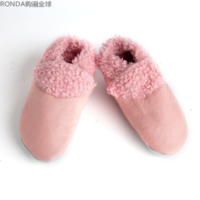 牛皮羊毛婴儿鞋子