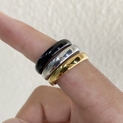 简约韩版ins风高级窄版光面素圈男戒指钛钢18K金指环戴尾戒女潮流