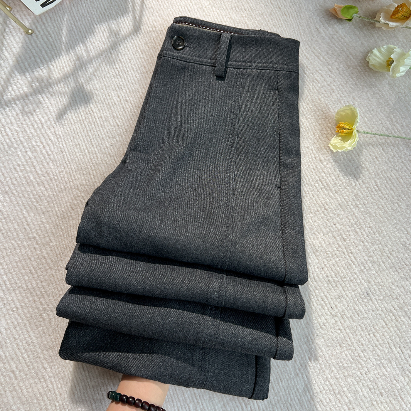 利落有范高腰天丝羊毛西装弯刀裤女秋冬直筒垂感西裤职业通勤长裤