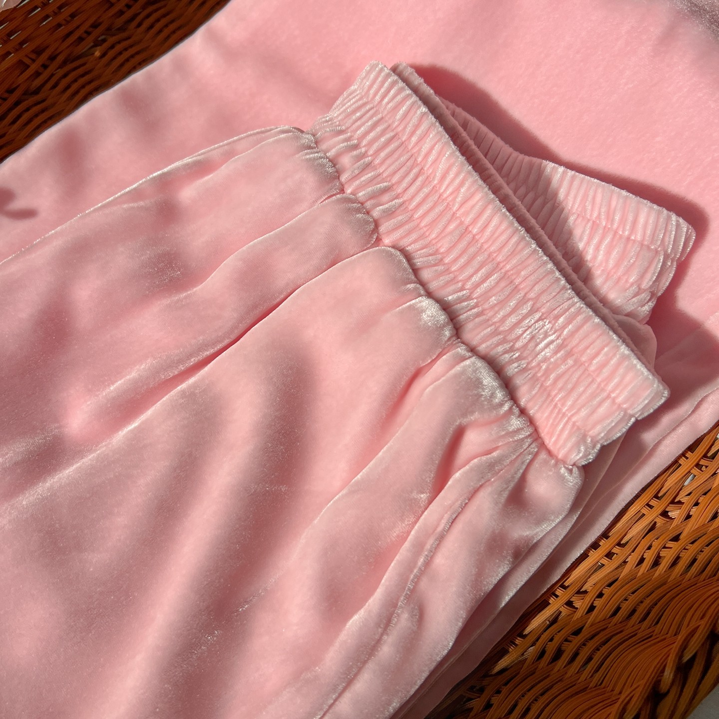 真丝丝绒阔腿裤女春夏加长高个子显瘦气质松紧高腰垂感休闲糯米裤,女装/女士精品,裤子,淘宝优惠券,粉丝福利购,淘宝优惠卷