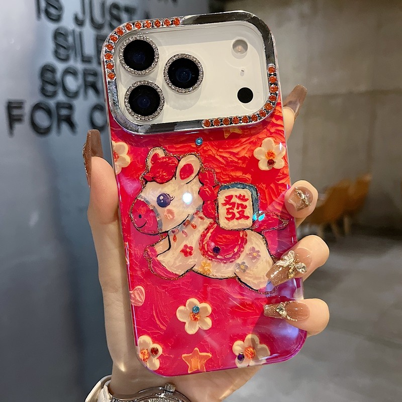 适用苹果系列iPhone 17新款手机壳16promax14promax高级感红色小马13promax15promax半钻大孔透气ins风保护套