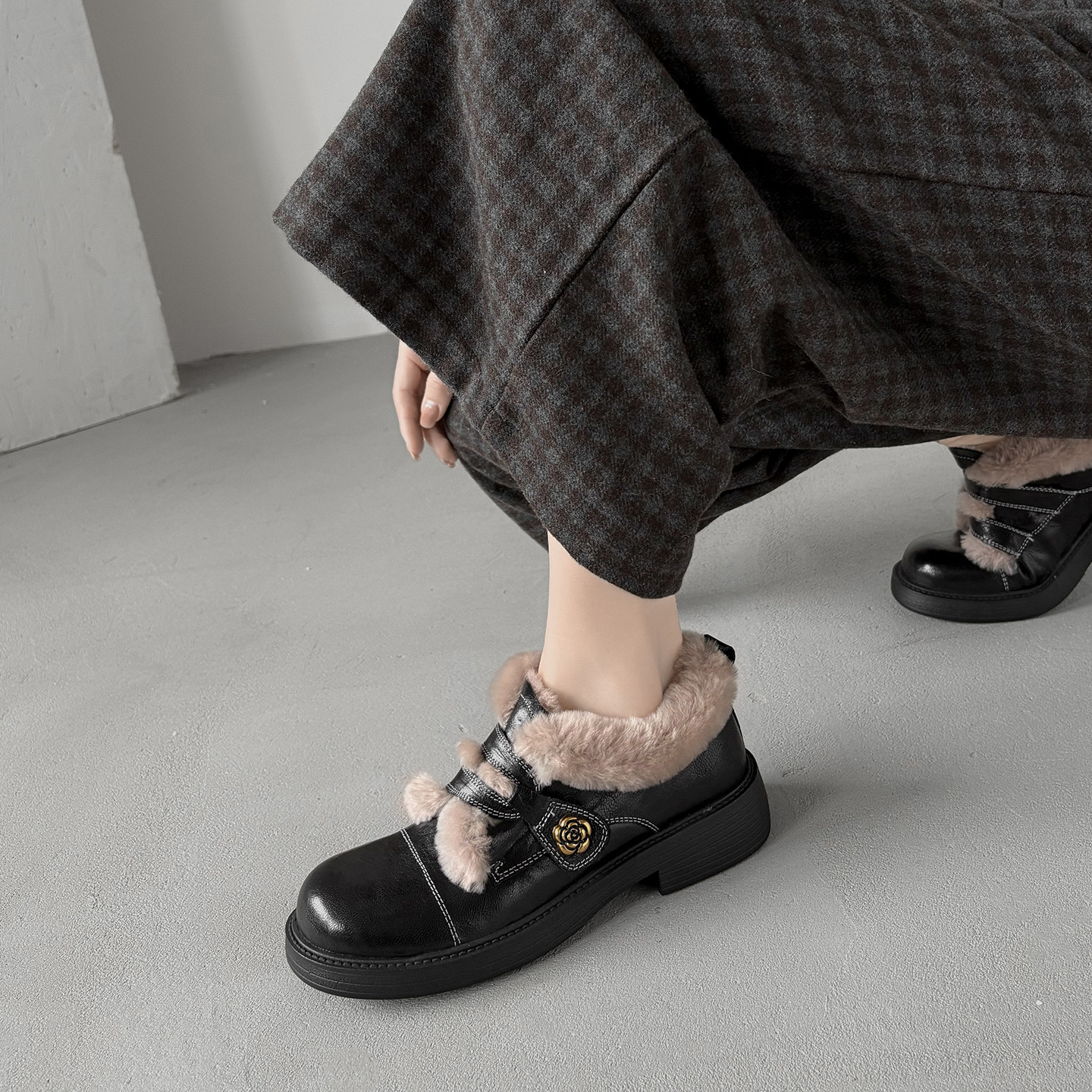 黑夫人手工厚底中跟显瘦羊毛雪地鞋冬加厚加绒棉鞋圆头真皮单鞋女,女鞋,乐福鞋（豆豆鞋）,淘宝优惠券,粉丝福利购,淘宝优惠卷