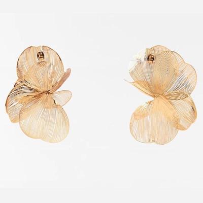 个性设计感金属风气质耳钉夸张