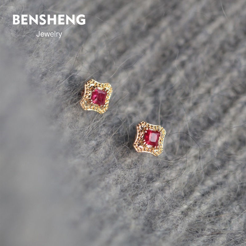 BENSHENG红色锆石925纯银耳钉女