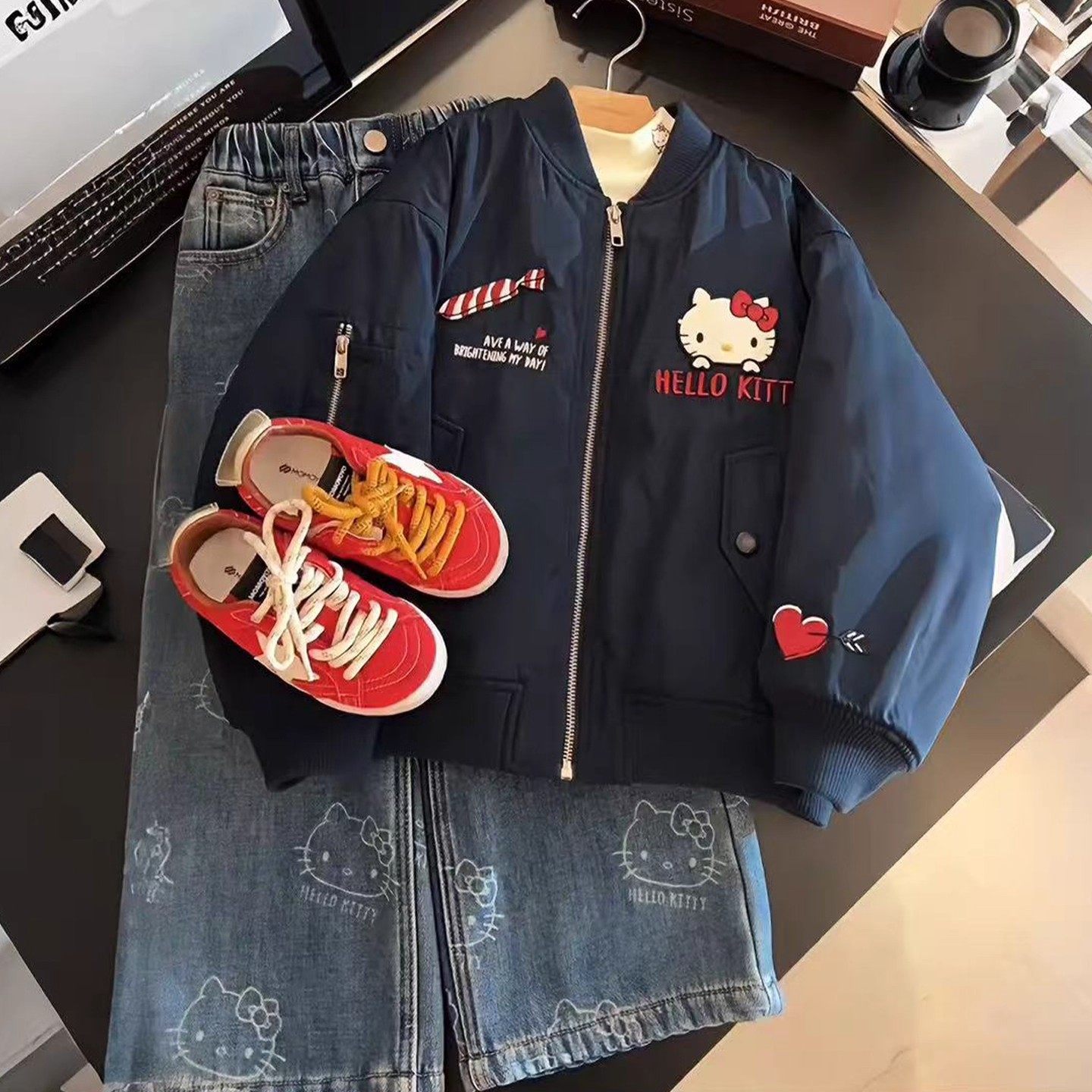 女童秋冬卡通凯蒂猫棒球服外套2025秋冬季新款儿童夹棉加厚上衣潮,童装/婴儿装/亲子装,普通外套,淘宝优惠券,粉丝福利购,淘宝优惠卷