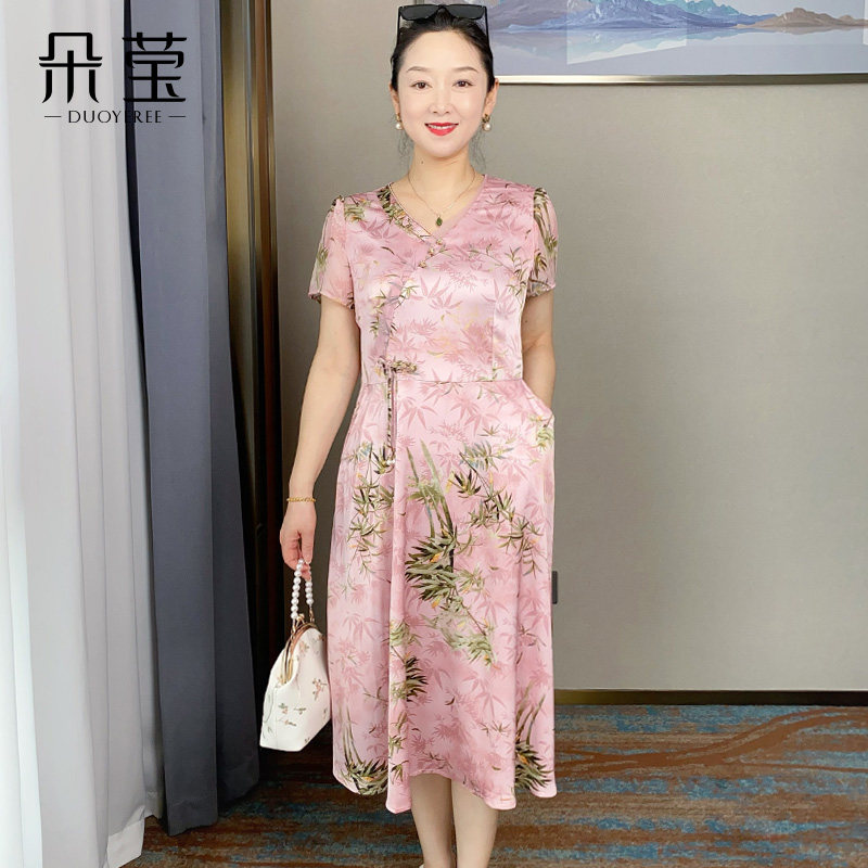 朵莹妈妈夏装新中式连衣裙2026新款中年女中老年洋气改良旗袍裙子