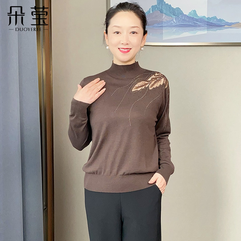 中老年妈妈秋冬新款洋气打底毛衣图片