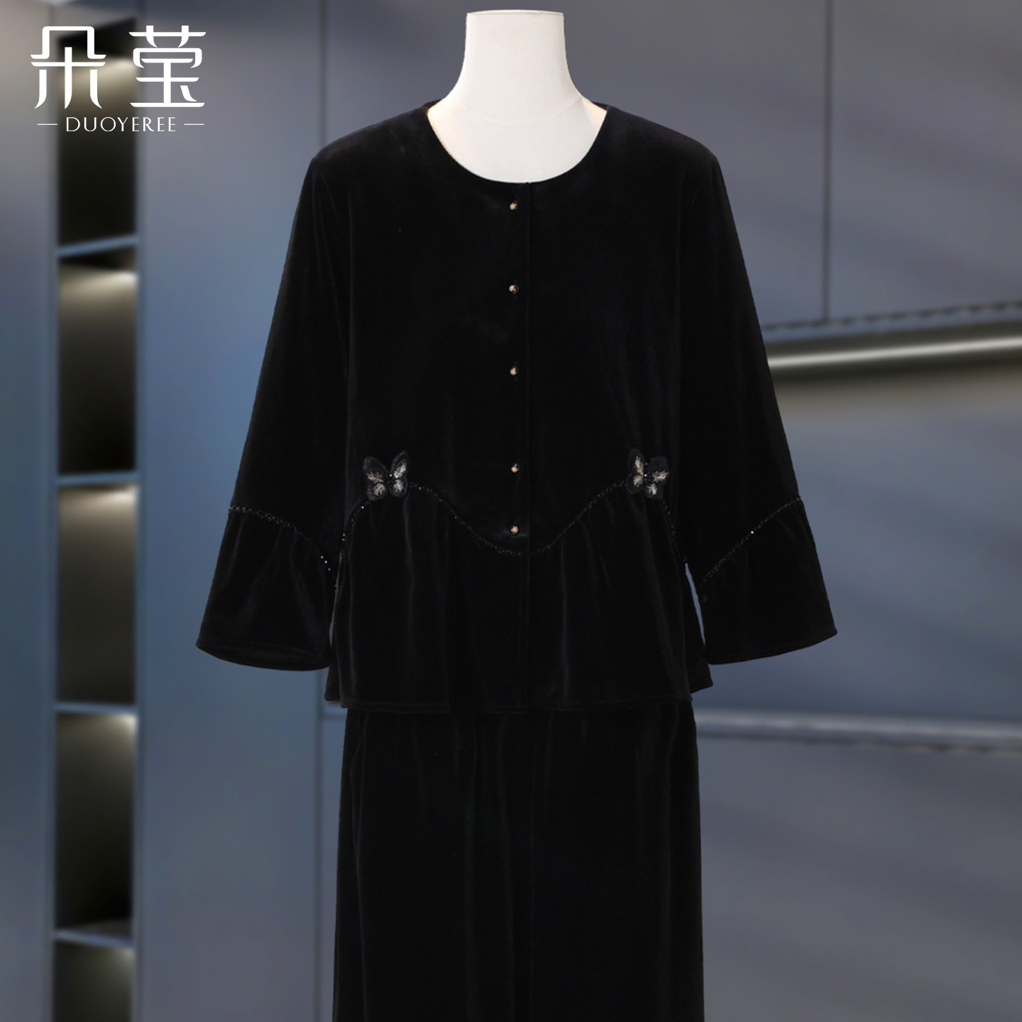 妈妈春装时尚金丝绒小衫套装2026新款中老年女装春秋季上衣两件套
