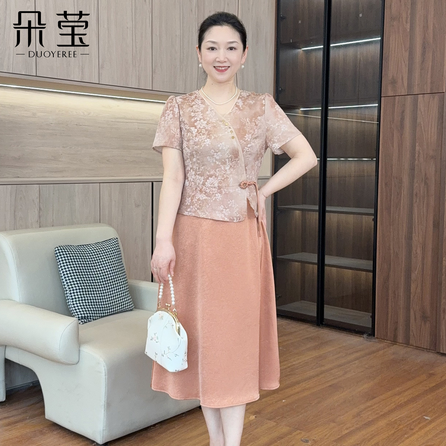 朵莹妈妈夏装新中式盘扣连衣裙