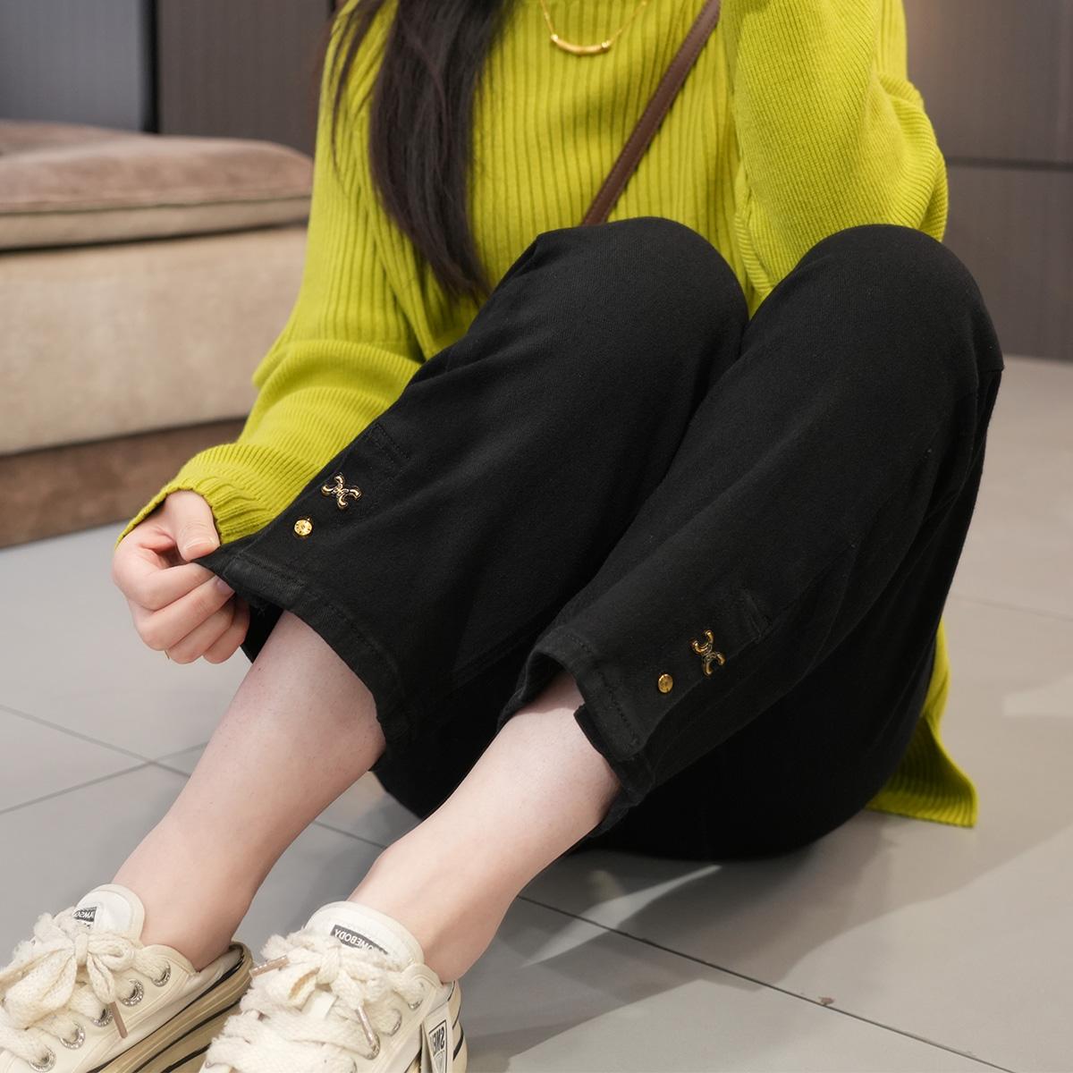 小众设计感裤口小开叉烟管裤必入