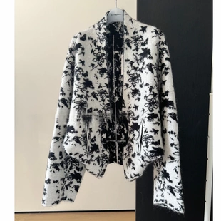 2026春季新款法式气质黑白花纹马海毛提花外套女轮廓花卉针织开衫