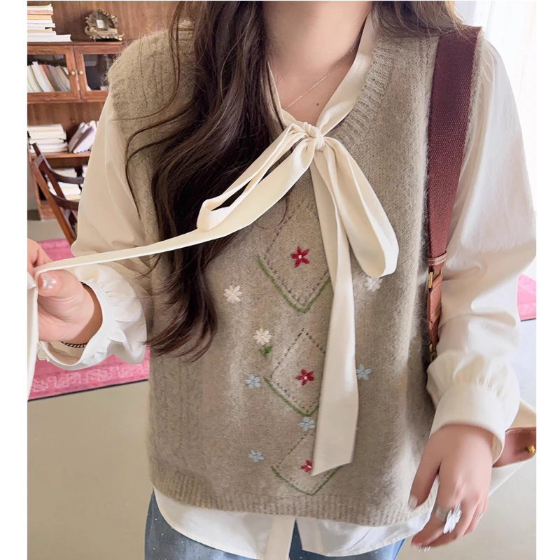 刺绣无袖针织马甲背心女叠穿上衣